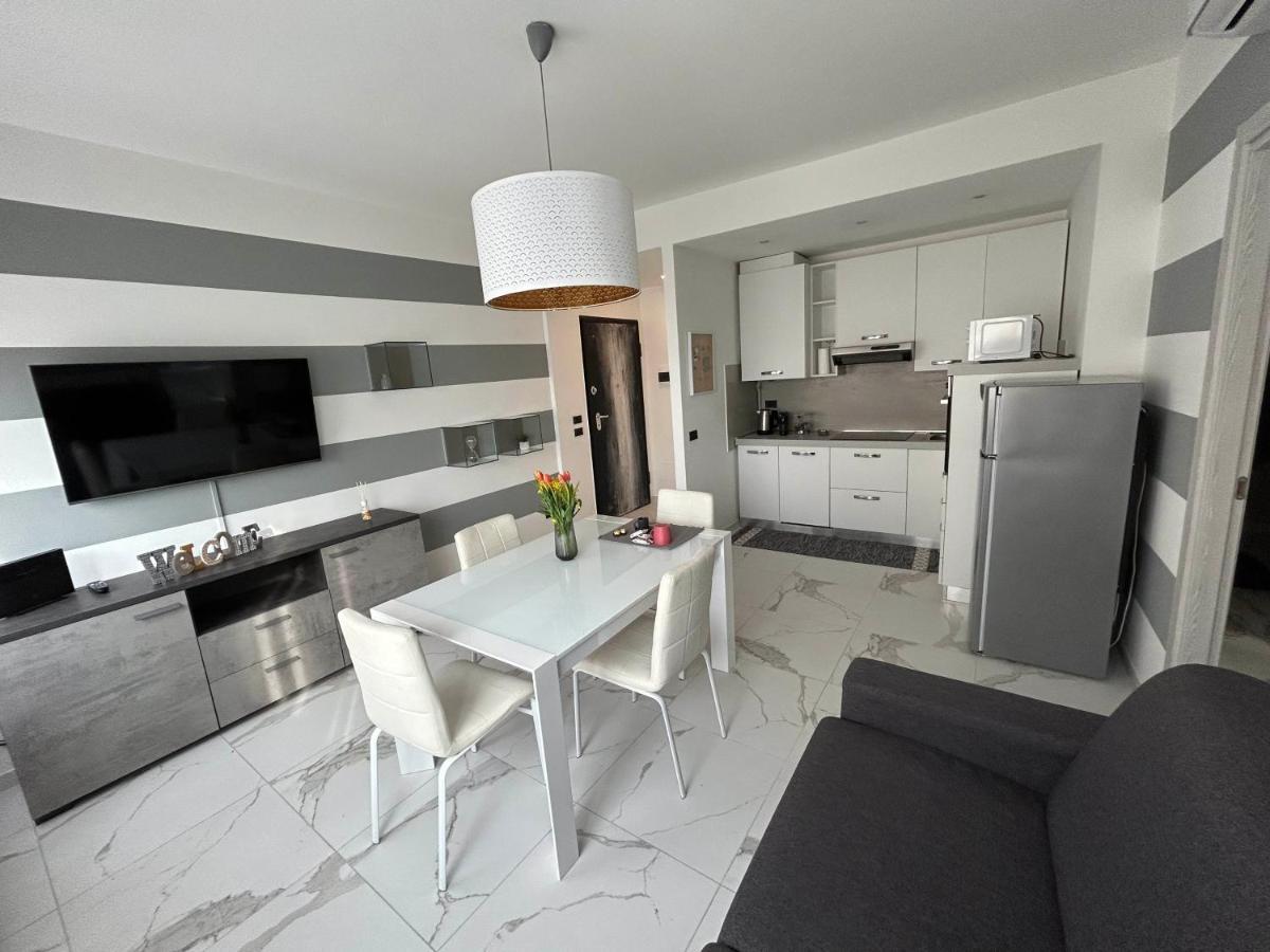 Apartamento Marconi67 Desenzano del Garda Exterior foto