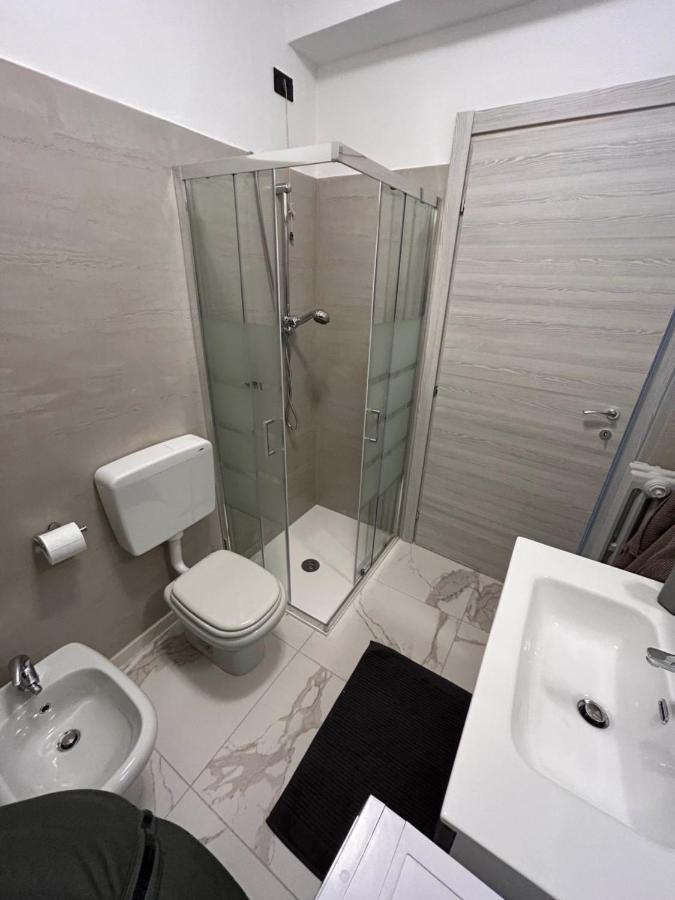 Apartamento Marconi67 Desenzano del Garda Exterior foto